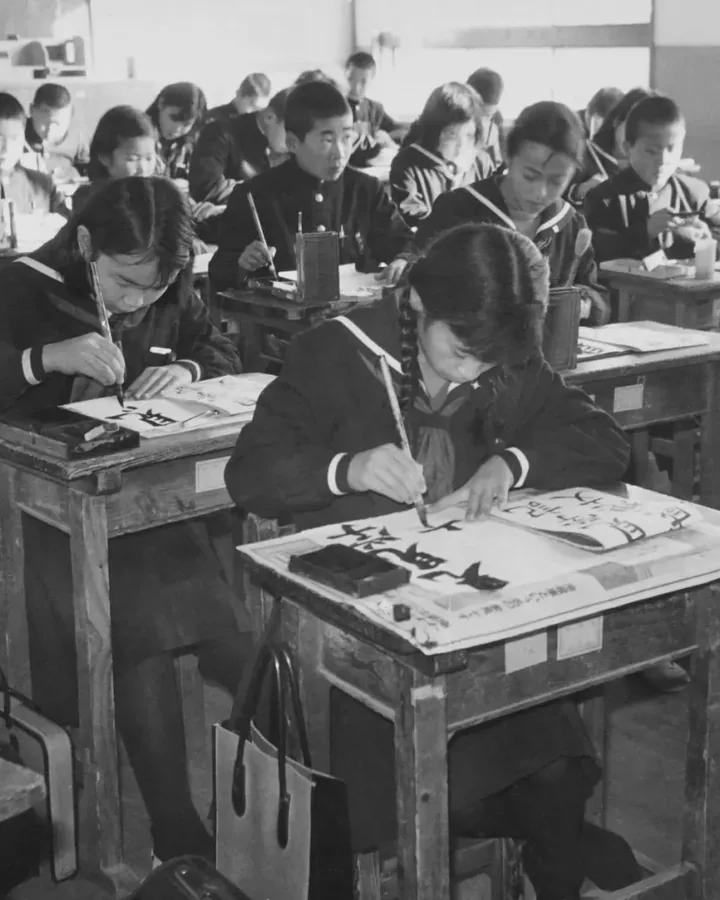 Sinh viên học tiếng Anh tại Nhóm Trẻ Cao Hà